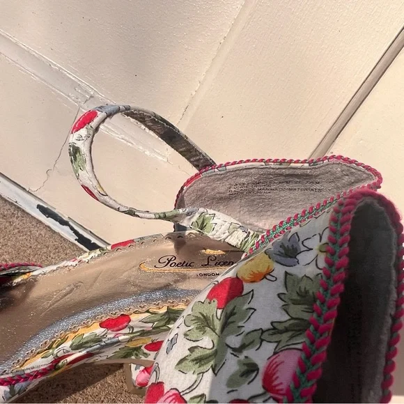 Anthropologie x Poetic Licence Sweet Shirley Temple cherry pin up heels - Picture 6 of 6